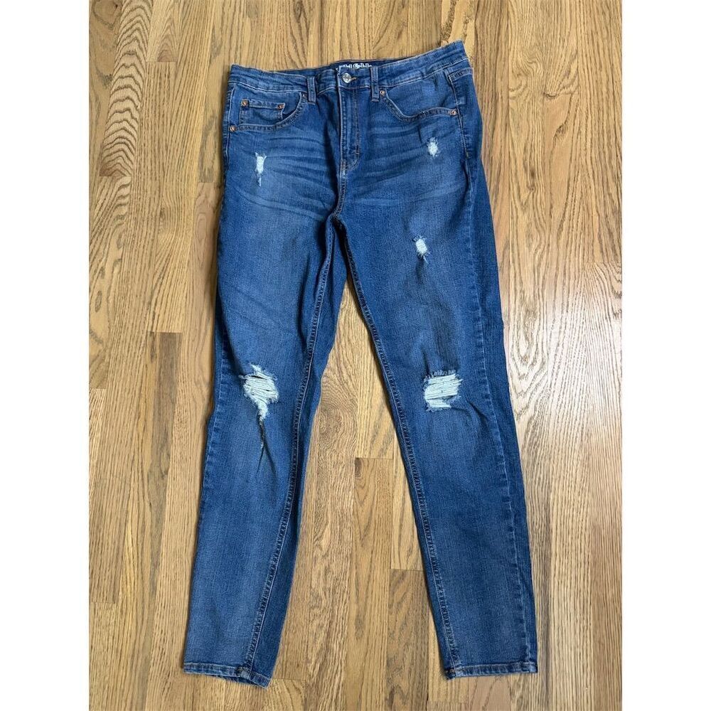 Wild Fable High Rise Distressed Skinny Jeans Women’s Size 14